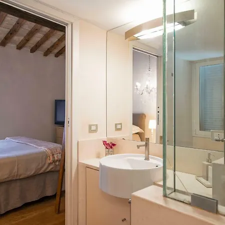 Pantheon Penthouse Lejlighed *